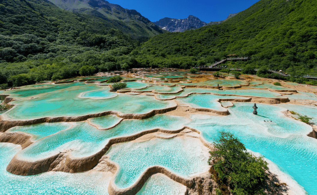 上海旅游團(tuán)報(bào)名三日游價(jià)格,上海旅游團(tuán)報(bào)名三日游價(jià)格，深度解析與觀點(diǎn)闡述